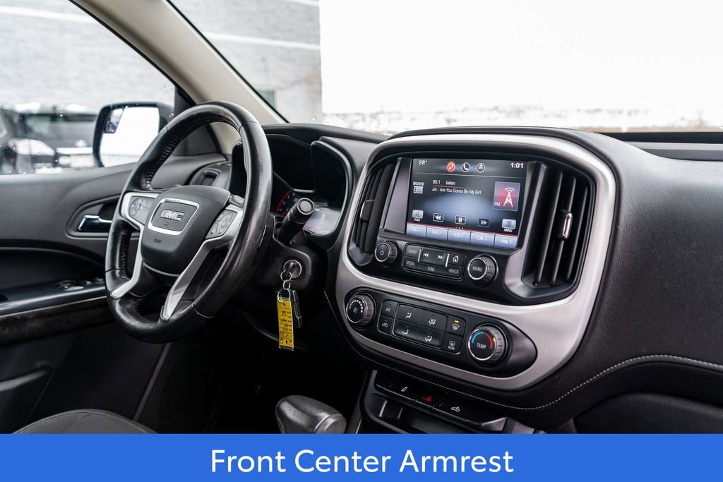Used 2015 GMC Canyon SLE image 11