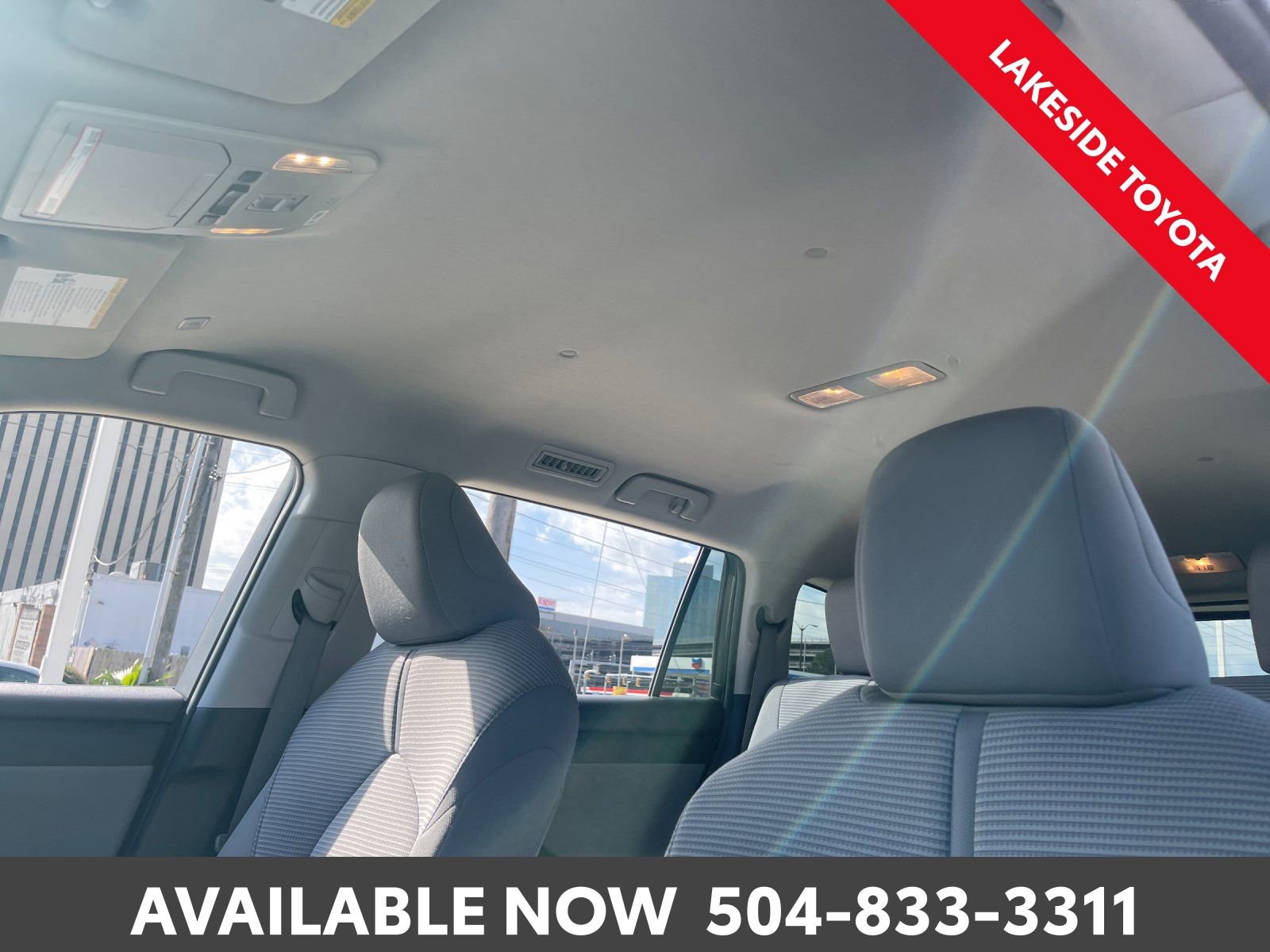 Used 2023 Toyota Highlander LE image 31