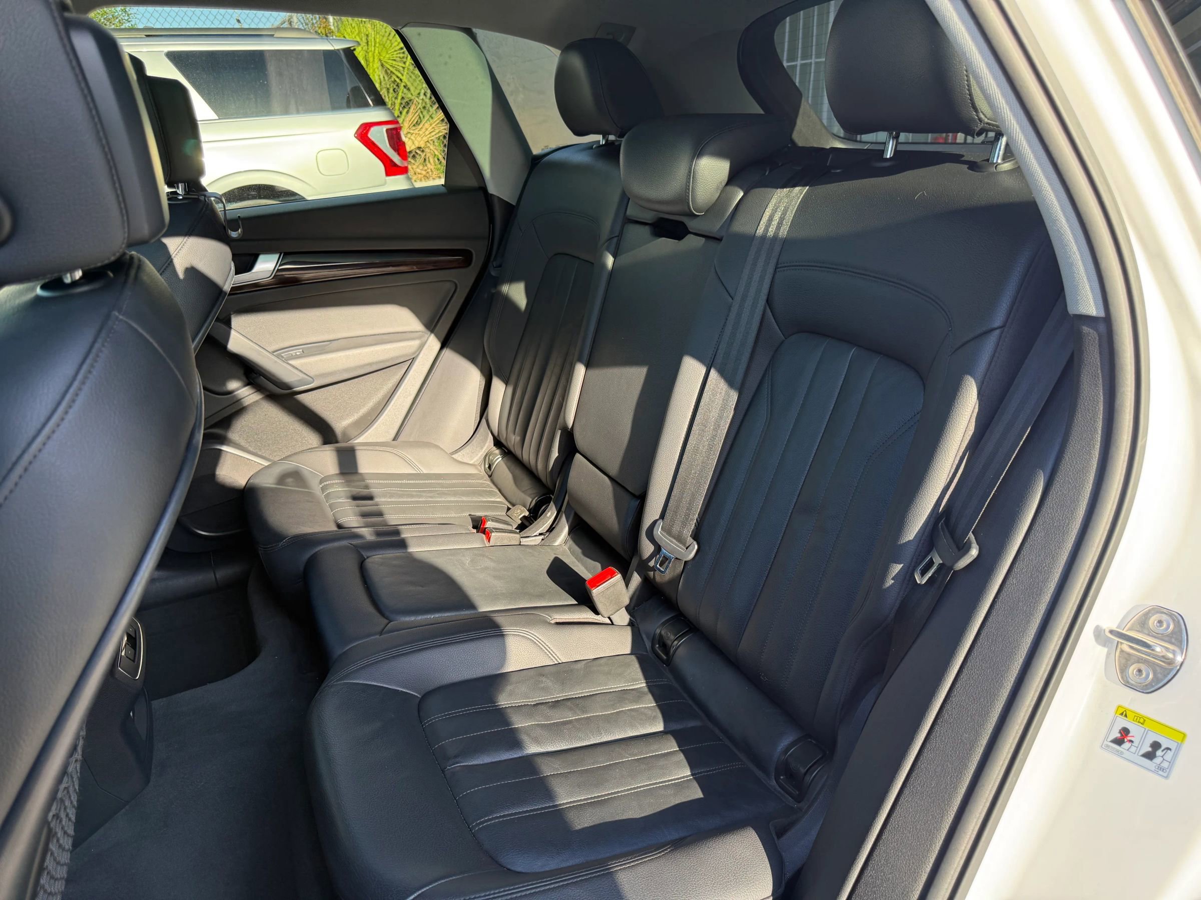 Used 2018 Audi Q5 2.0T Premium AWD/4WD image 16