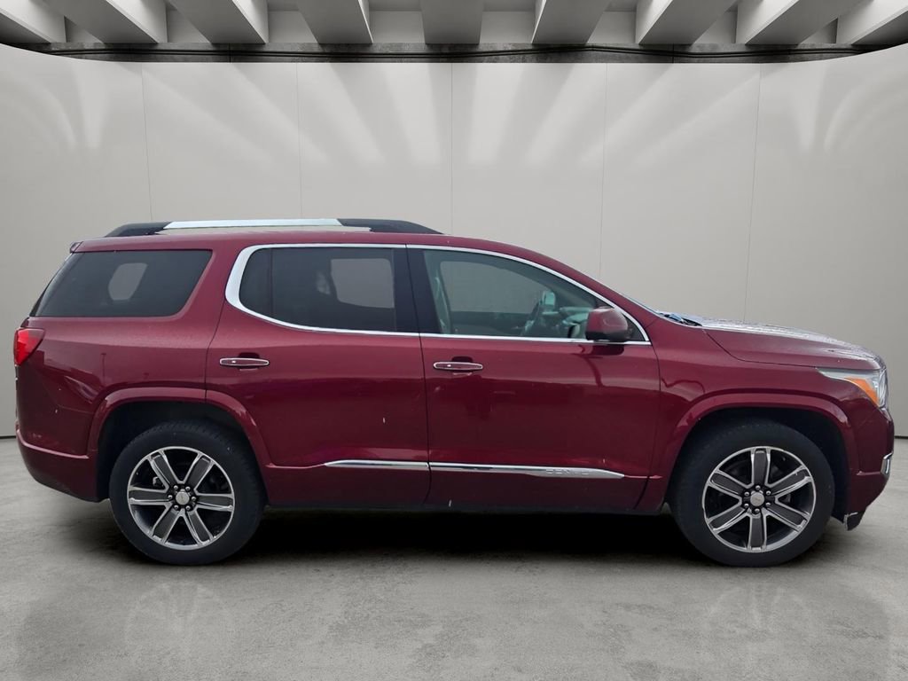 Used 2018 GMC Acadia Denali w/ Technology Package AWD/4WD image 12