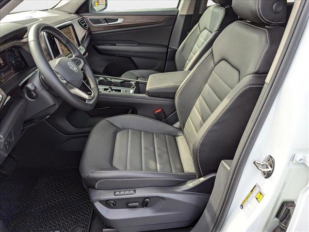 New 2025 Volkswagen Atlas SEL image 4