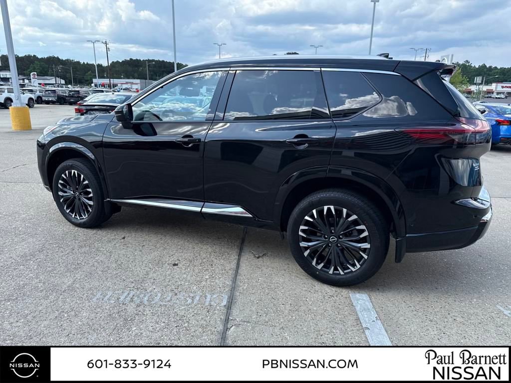 New 2025 Nissan Rogue Platinum w/ Tech Package image 8