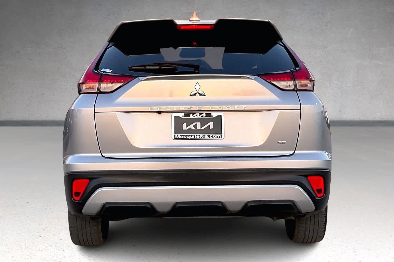 Used 2022 Mitsubishi Eclipse Cross SE FWD image 5