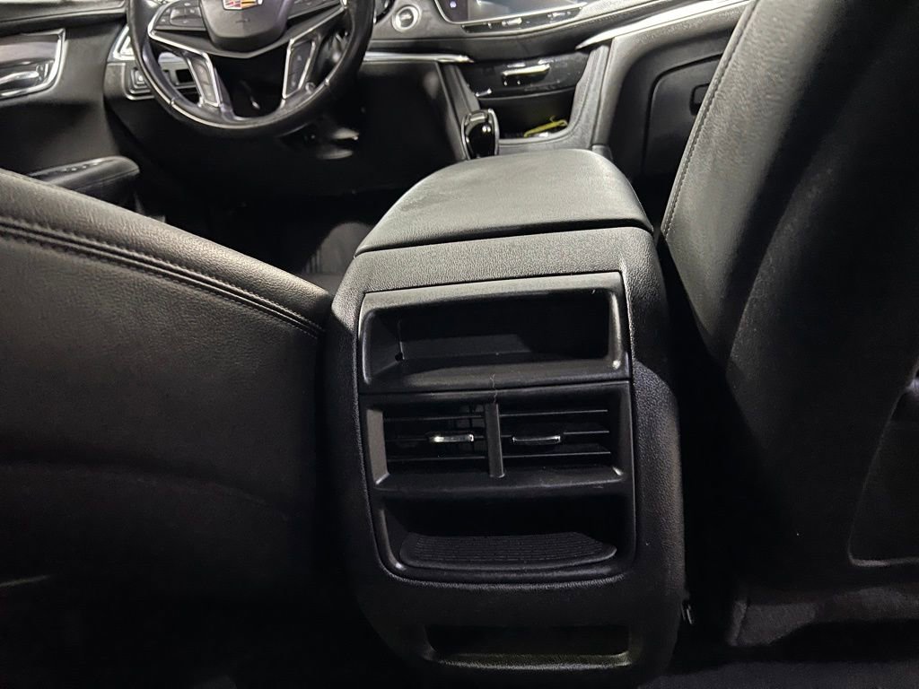 Used 2020 Cadillac XT5 Luxury image 13