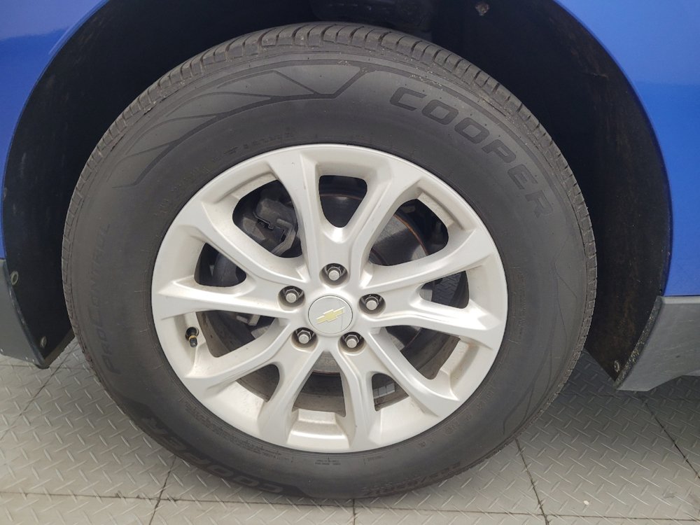 Used 2019 Chevrolet Equinox LS AWD/4WD image 31