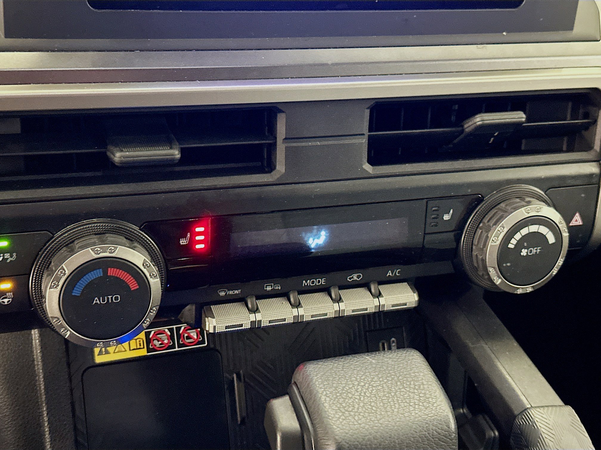 Used 2025 Toyota 4Runner TRD Off-Road image 24