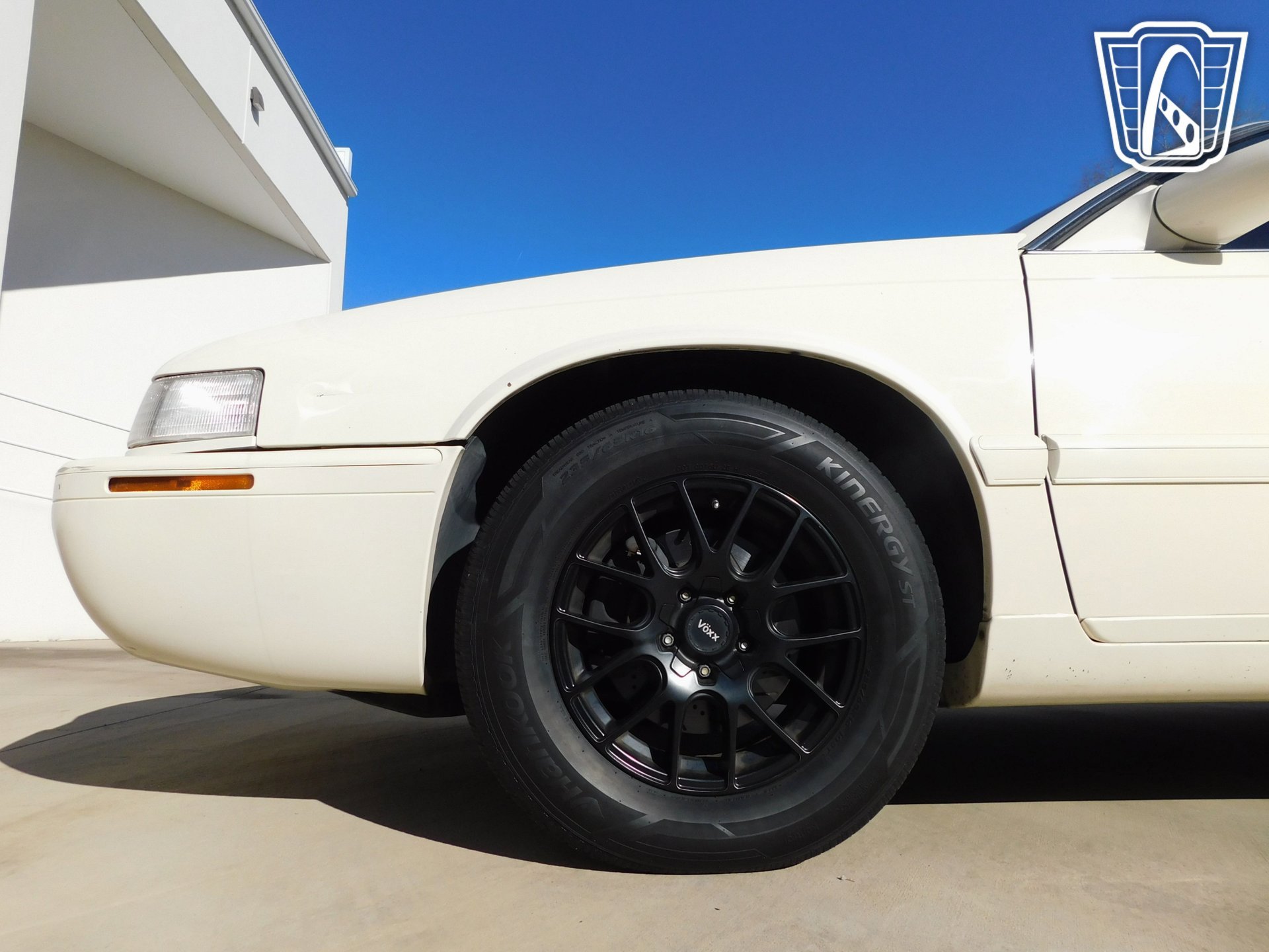 Used 2002 Cadillac Eldorado Collector's Edition FWD image 9