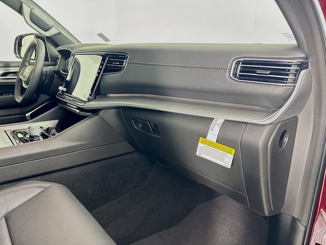 New 2025 Jeep Wagoneer L Series II image 35