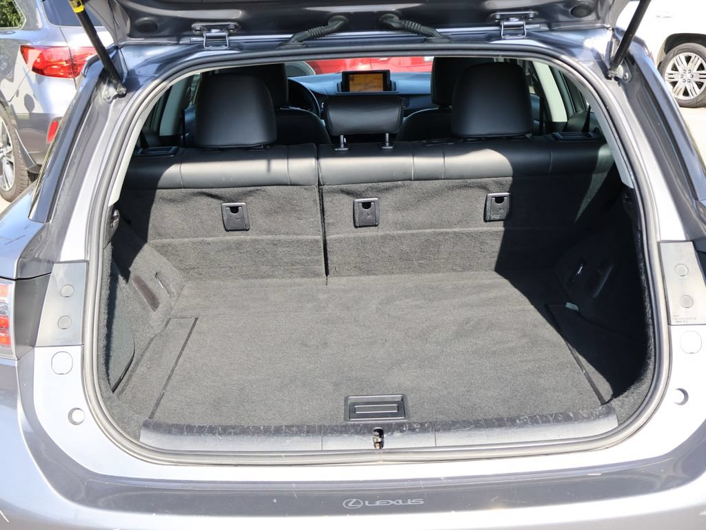 Used 2012 Lexus CT 200h Premium w/ Leather Pkg FWD image 15