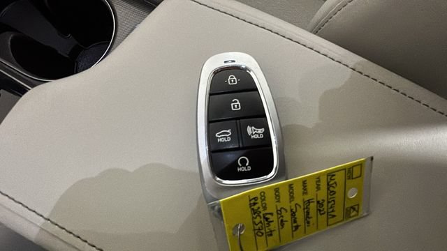 Used 2023 Hyundai Sonata SEL w/ Convenience Package FWD image 20