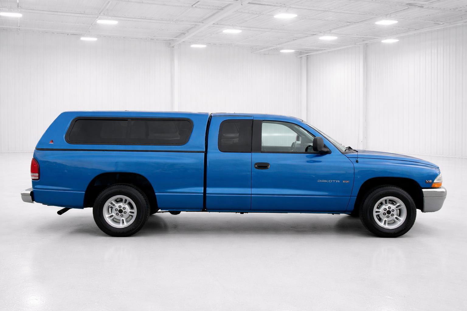 Used 2000 Dodge Dakota 2WD Club Cab image 4