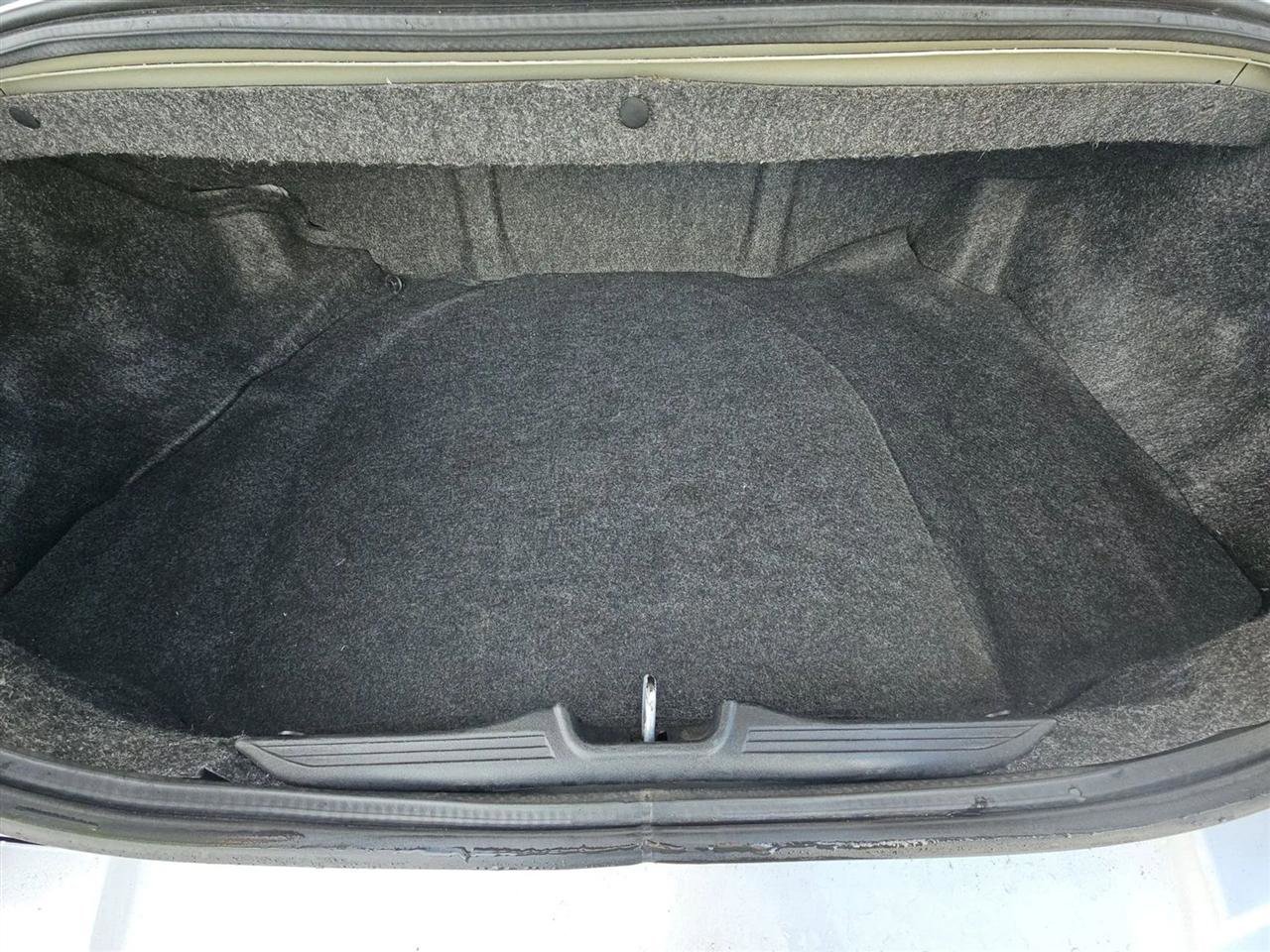 Used 2003 Ford Mustang Convertible image 37