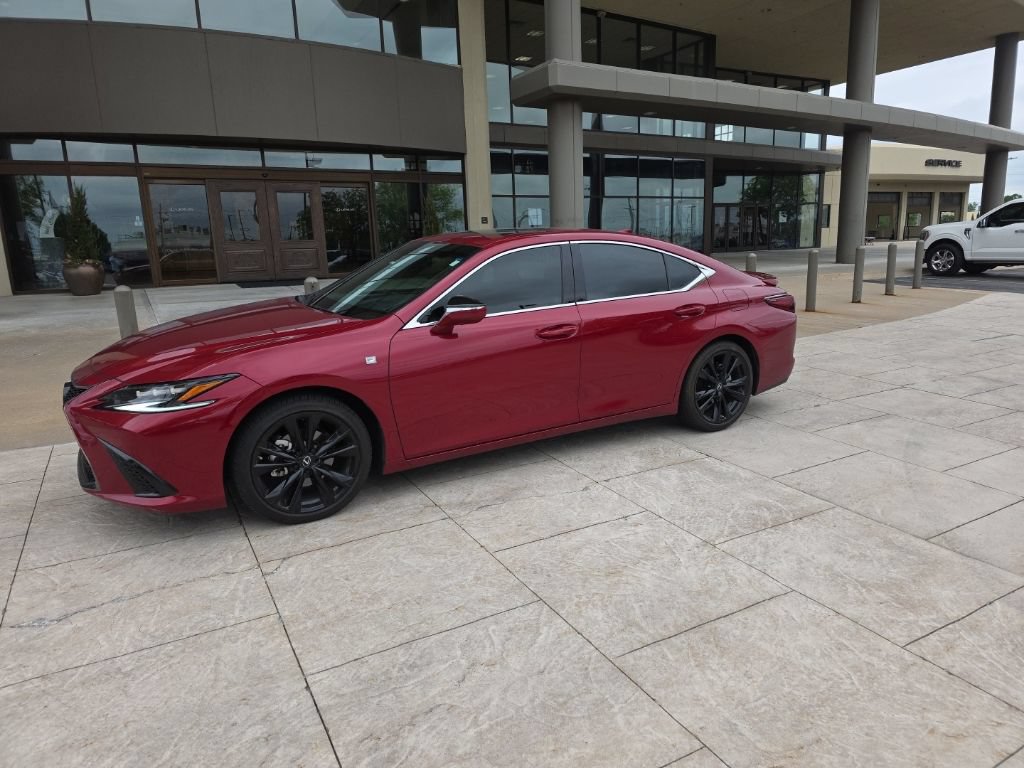 Certified 2024 Lexus ES 350 F Sport w/ Accessory Package (Z1)