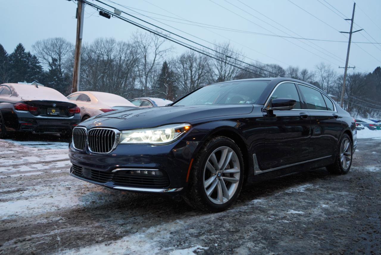 Used 2018 BMW 750i xDrive image 13