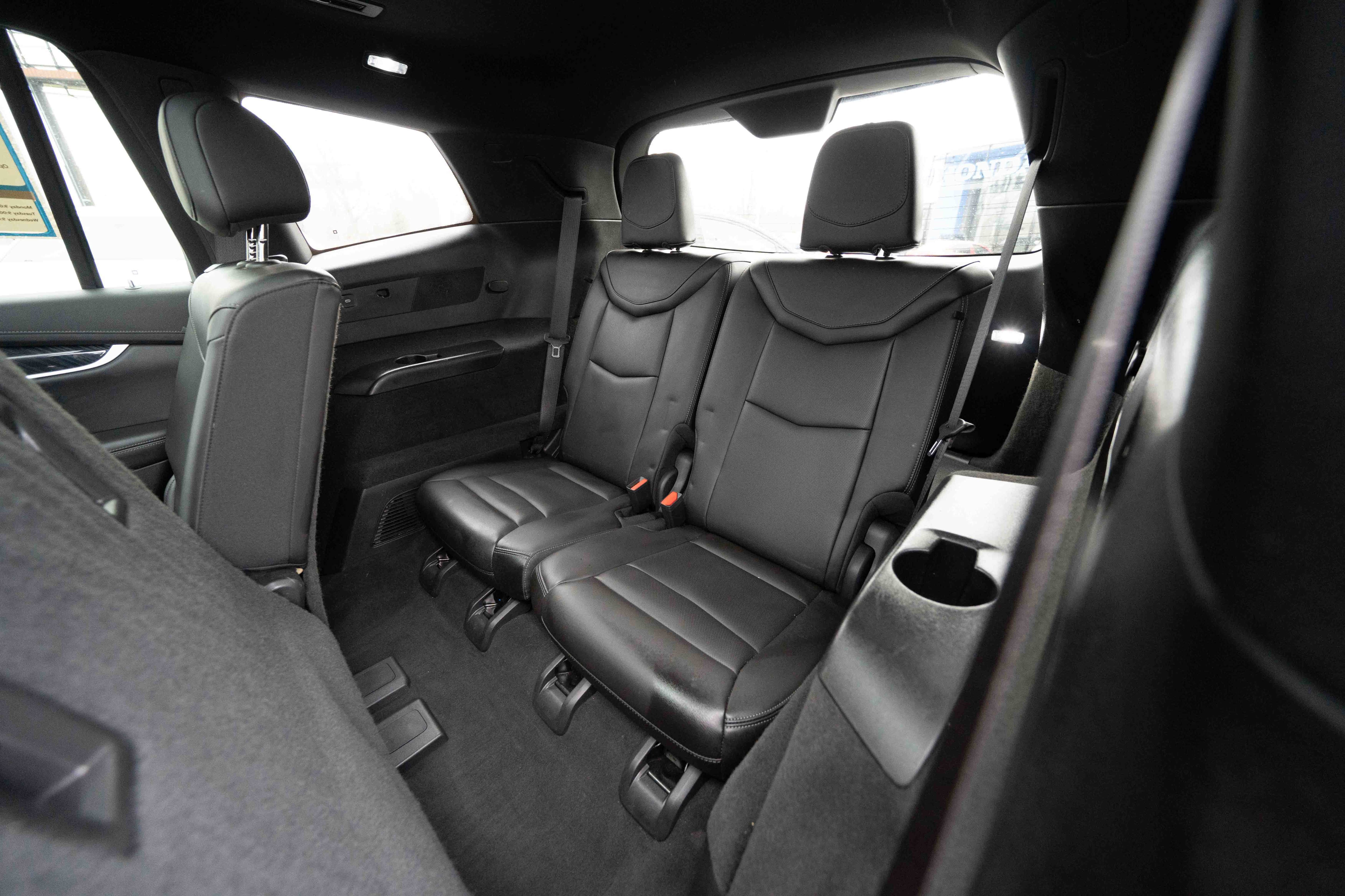 Used 2023 Cadillac XT6 Premium Luxury image 24