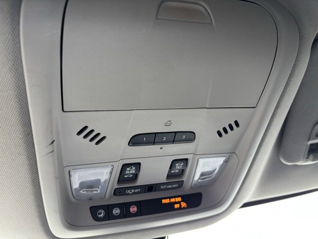 Used 2021 Buick Enclave Avenir w/ Avenir Technology Package image 21