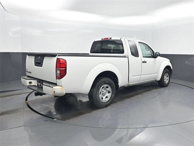 Used 2019 Nissan Frontier S image 22