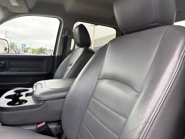 Used 2016 RAM 2500 Tradesman w/ Chrome Appearance Group AWD/4WD image 14