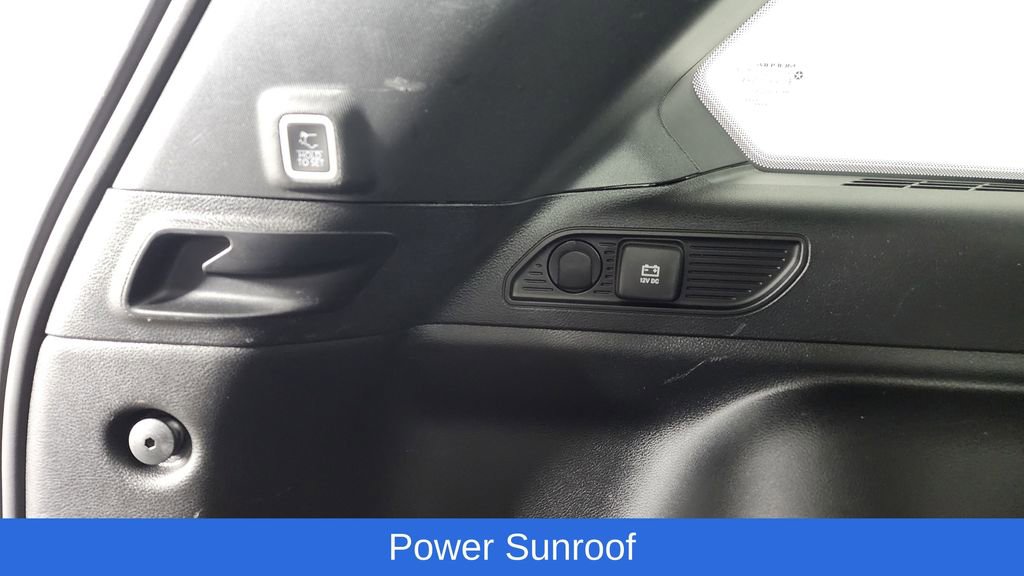 Used 2023 Jeep Grand Cherokee Altitude image 12