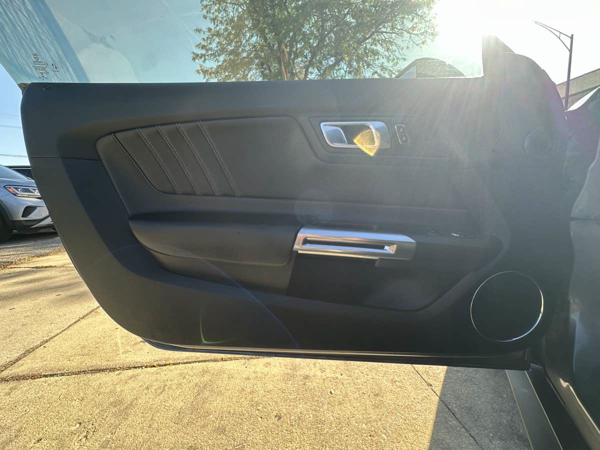 Used 2022 Ford Mustang GT Premium RWD image 26