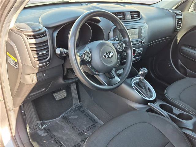 Used 2017 Kia Soul + FWD image 10