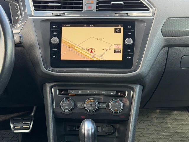 Used 2020 Volkswagen Tiguan SEL Premium R-Line image 17