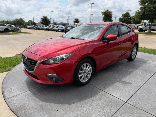 Used 2016 MAZDA MAZDA3 i Touring w/ Popular Equipment Package FWD image 3