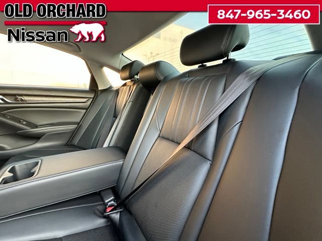 Used 2022 Honda Accord Touring image 16