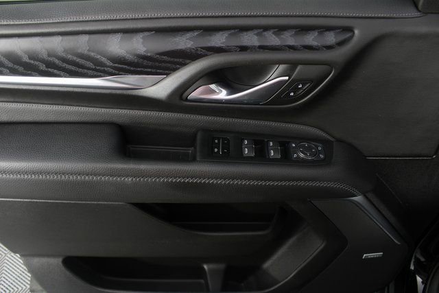 Used 2023 GMC Yukon Denali image 16