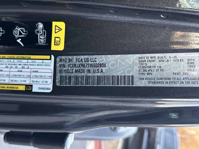 Certified 2025 Jeep Wrangler Unlimited Rubicon 4xe w/ Safety Group image 34