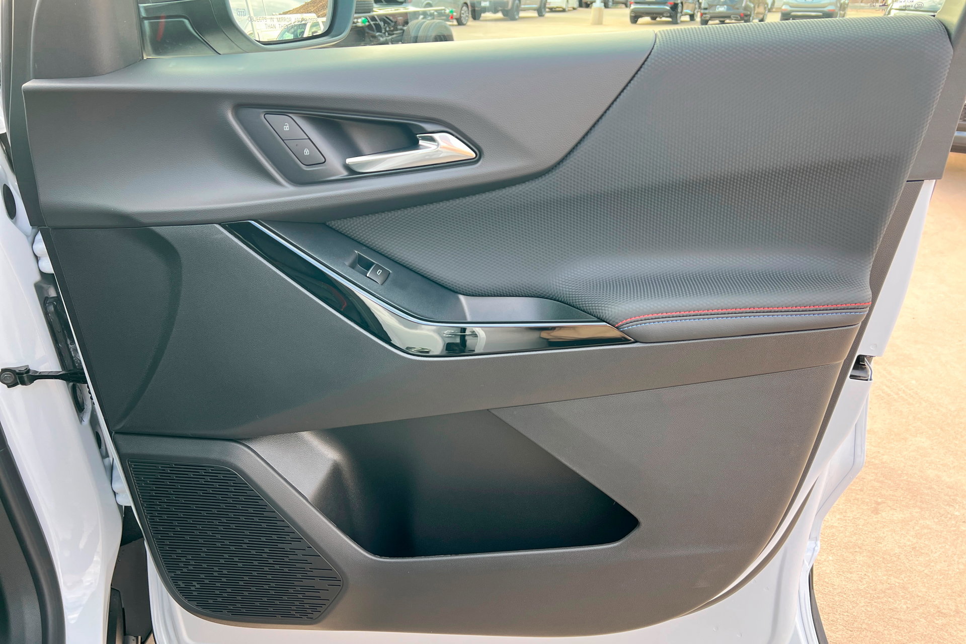 New 2026 Chevrolet Equinox RS w/ Convenience Package III image 24