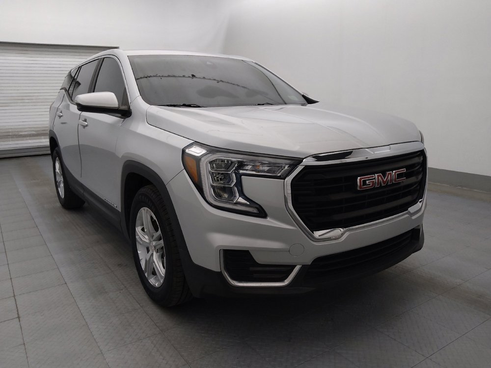 Used 2022 GMC Terrain SLE image 13