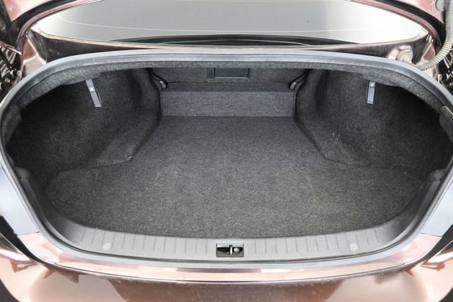 Used 2018 INFINITI Q50 Luxe AWD/4WD image 29