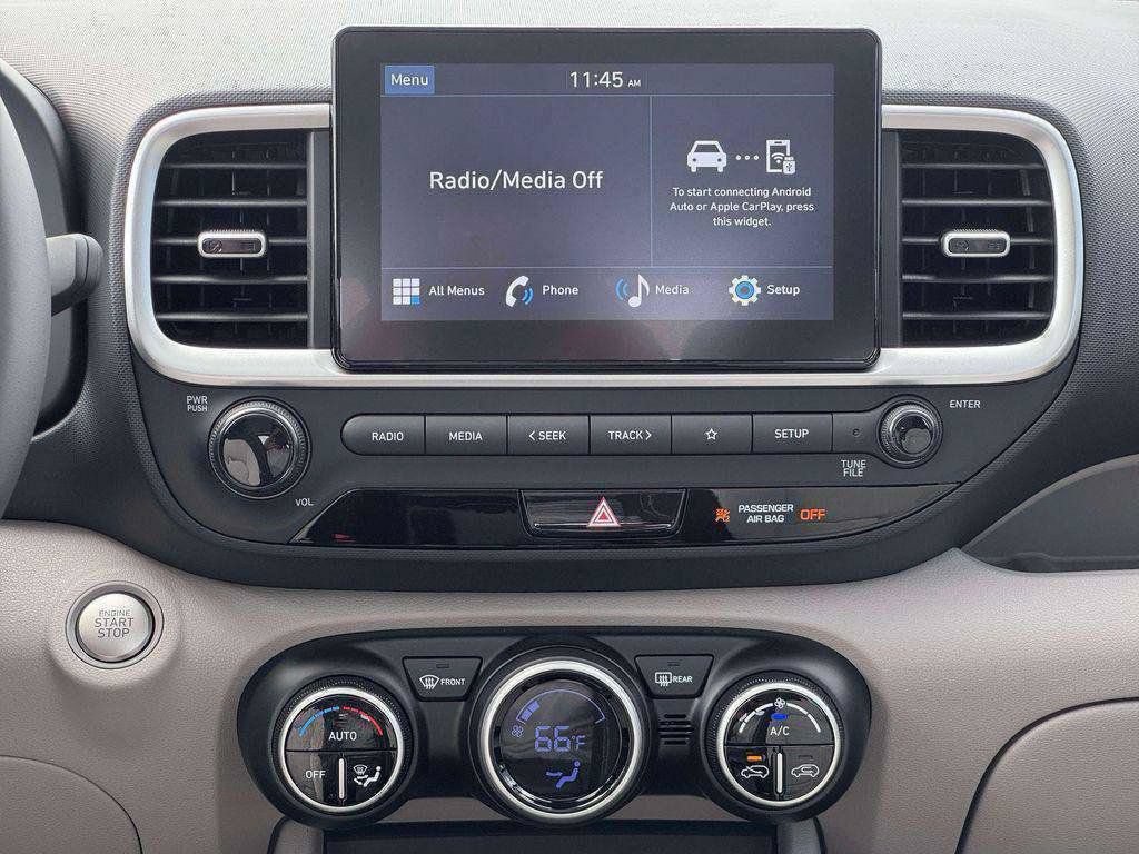 New 2026 Hyundai Venue SEL FWD image 19
