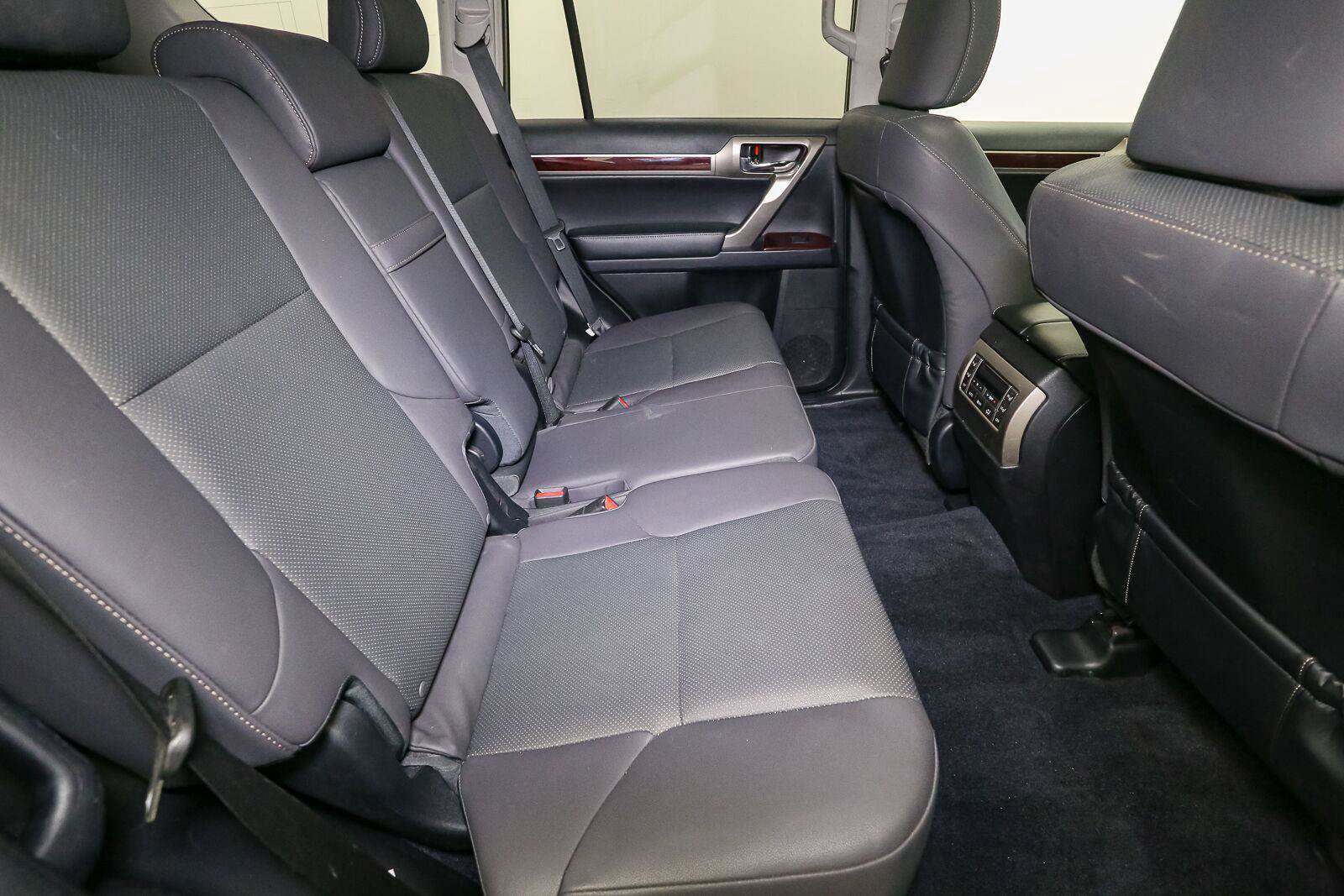 Used 2019 Lexus GX 460 Premium AWD/4WD image 20