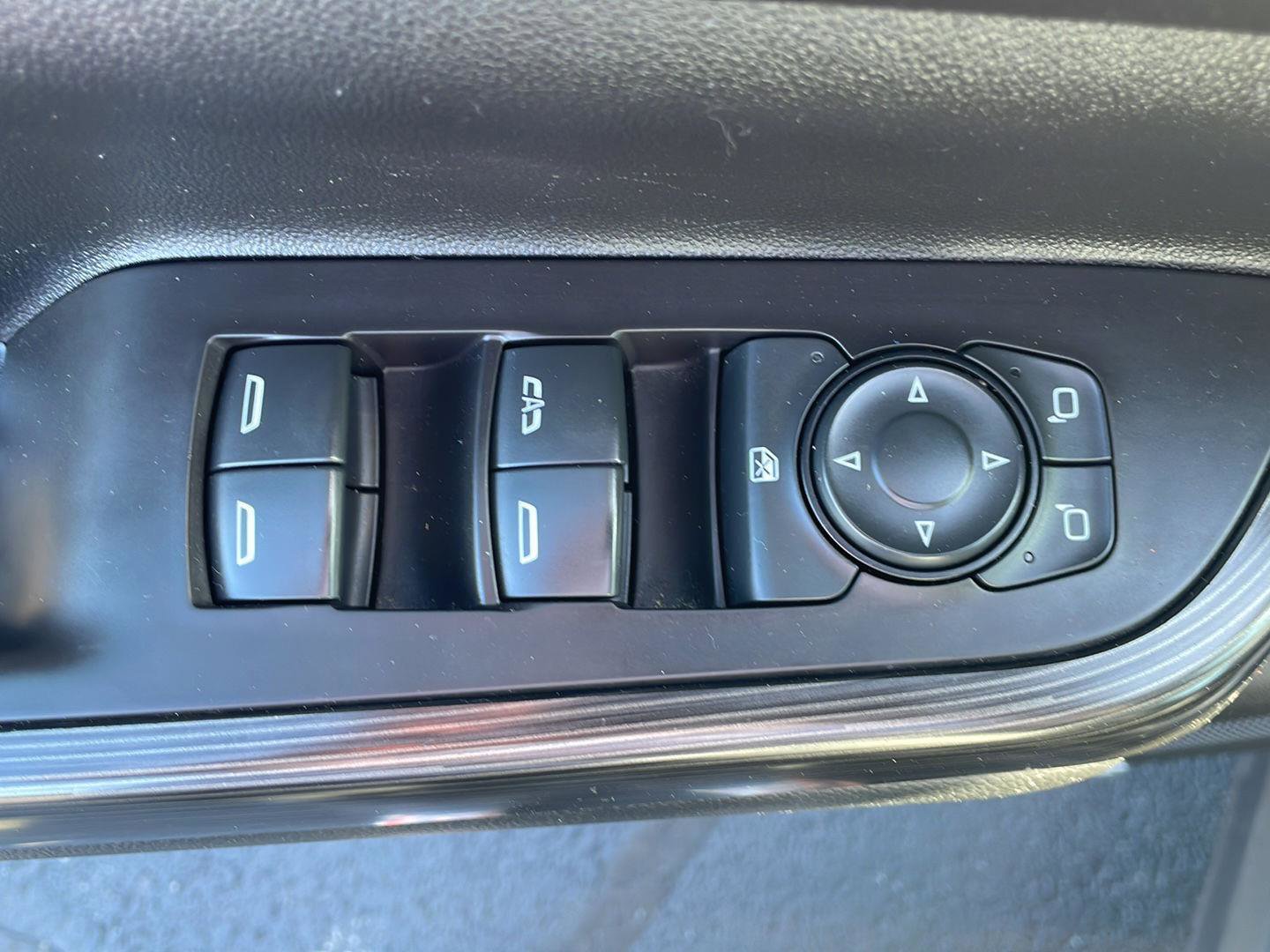 Used 2019 GMC Acadia SLT FWD image 11
