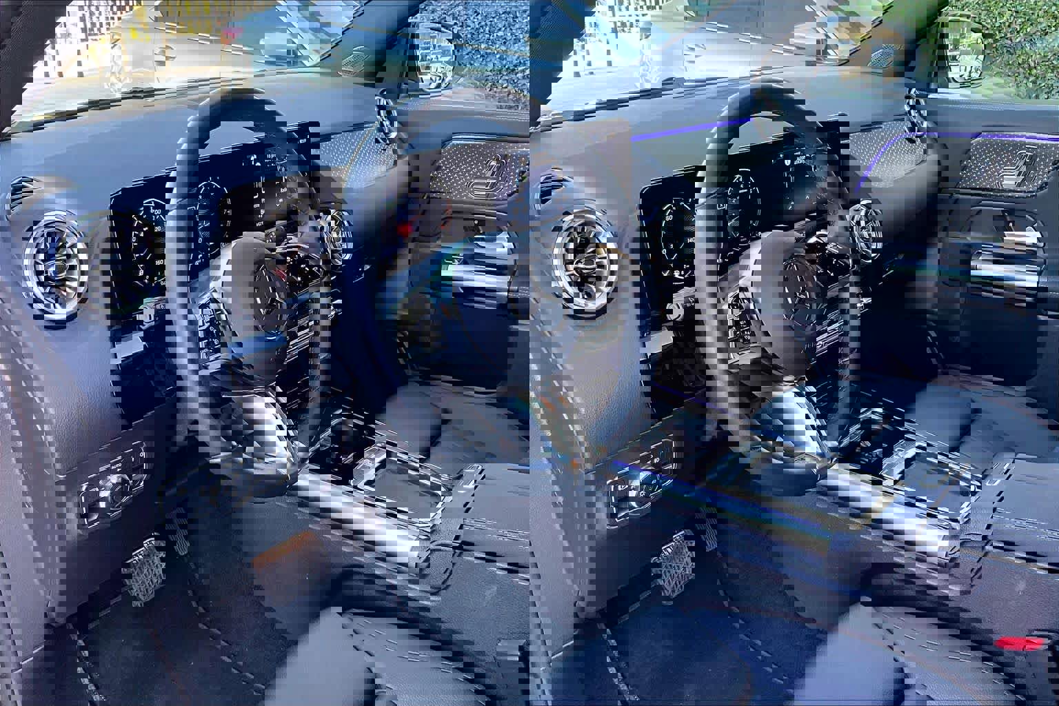 Used 2025 Mercedes-Benz GLA 250 image 17