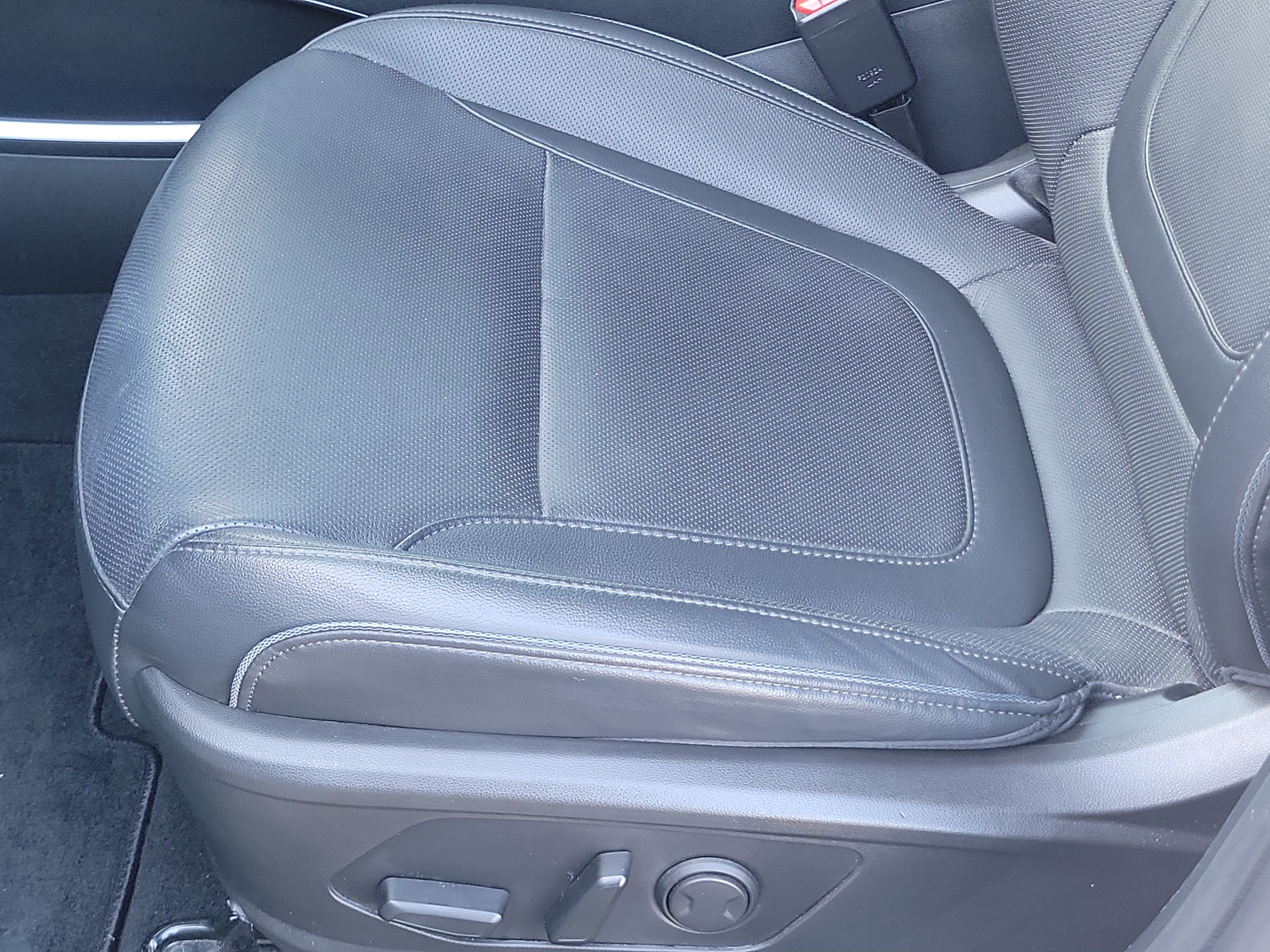 Certified 2023 Hyundai Tucson Limited image 18