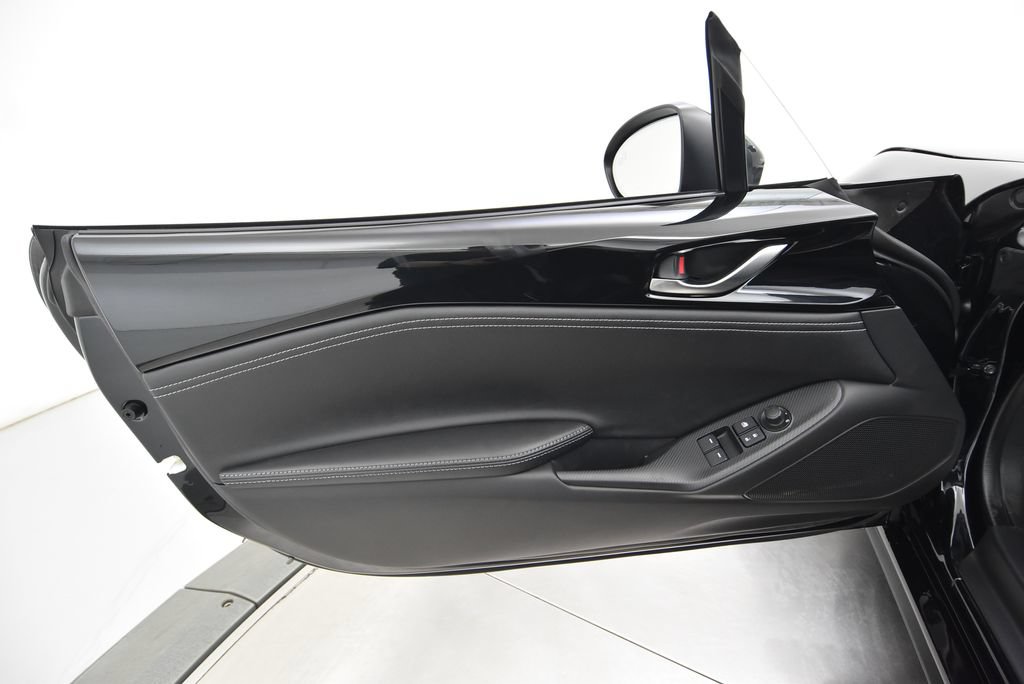 New 2026 MAZDA MX-5 Miata Grand Touring w/ Weather Package RWD image 38