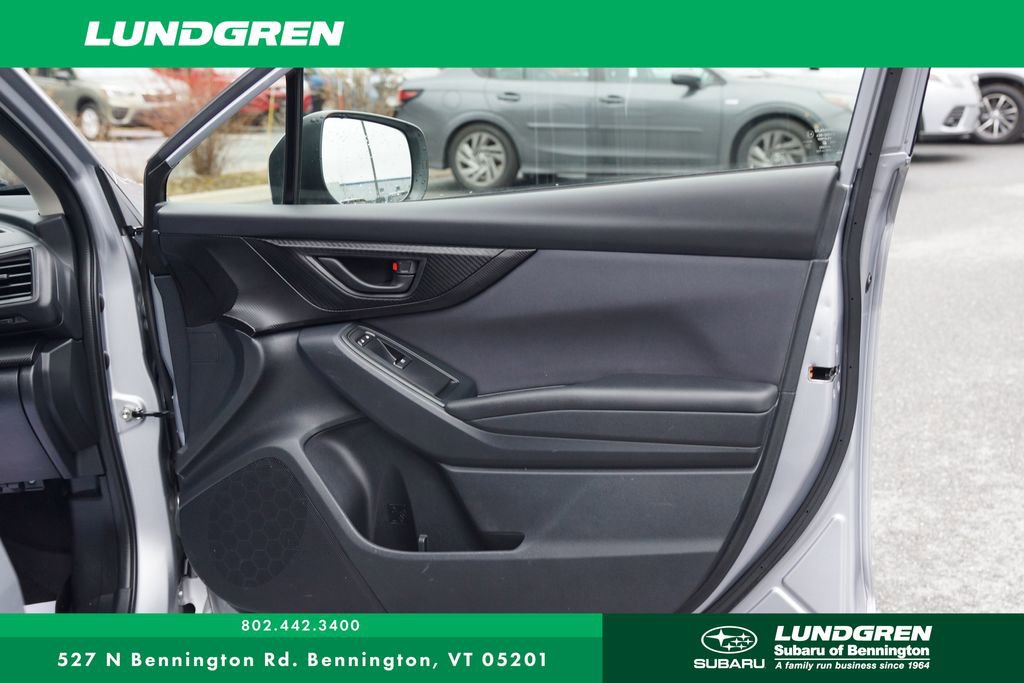 Used 2021 Subaru Crosstrek 2.0i Premium image 8