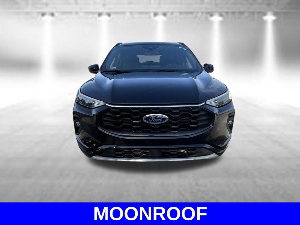 Certified 2023 Ford Escape ST-Line Select w/ Tech Pack #2 AWD/4WD image 10