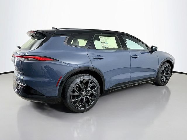 New 2026 Toyota Crown Signia AWD/4WD image 7