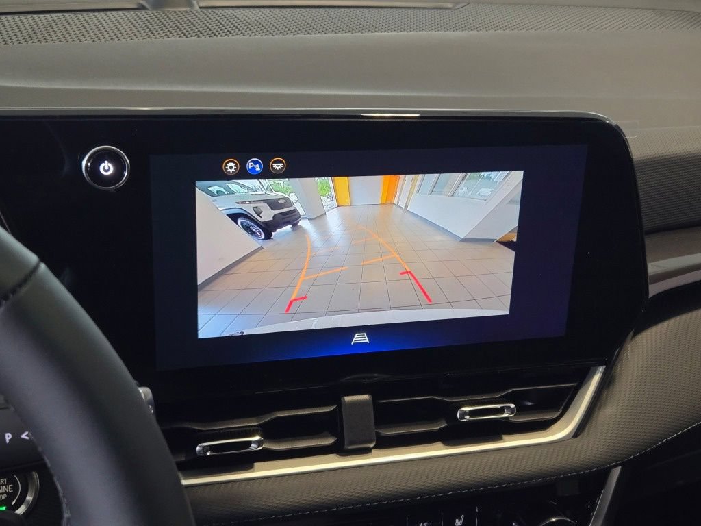 New 2026 Chevrolet Equinox LT FWD image 25