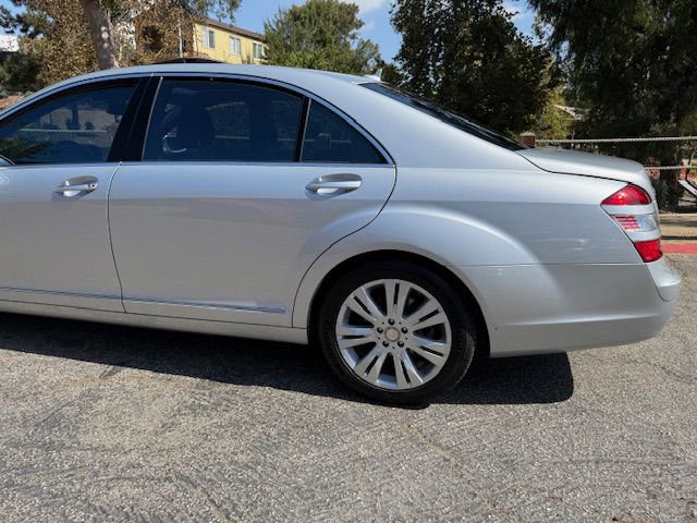 Used 2009 Mercedes-Benz S 550 image 38