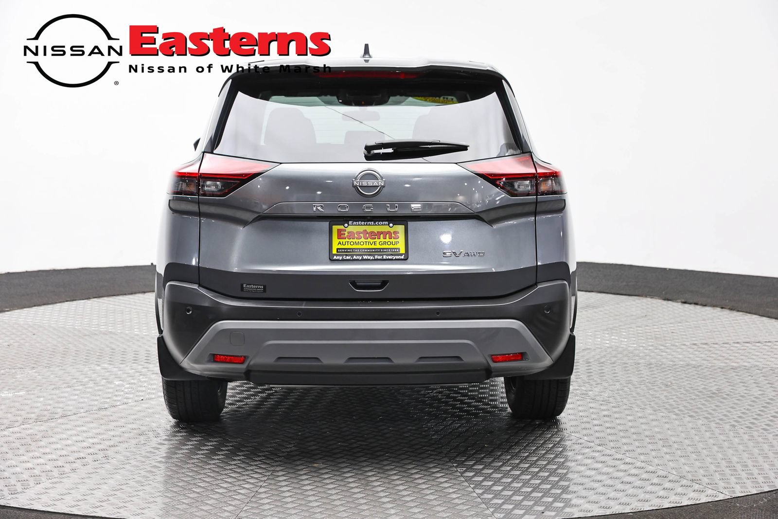 Used 2023 Nissan Rogue SV AWD/4WD image 6