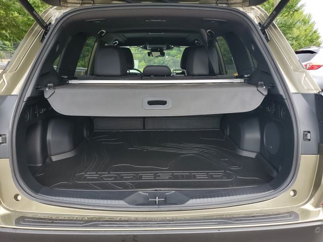 Certified 2025 Subaru Forester Touring w/ Popular Package - Touring AWD/4WD image 10