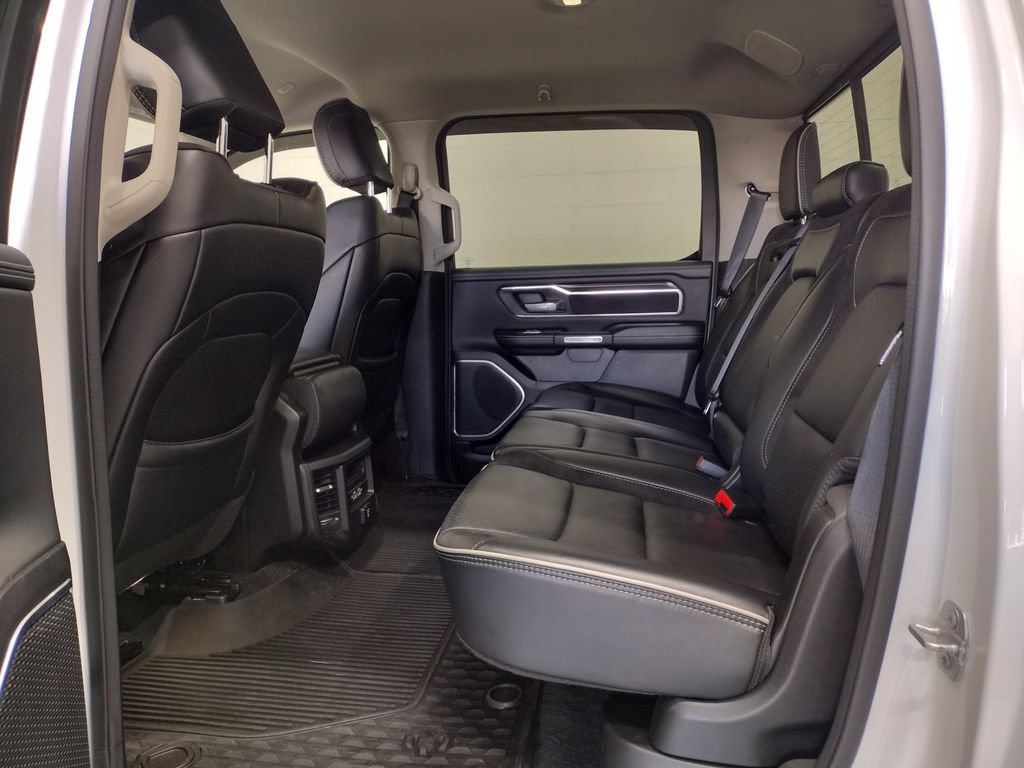 Used 2022 RAM 1500 Laramie AWD/4WD image 28