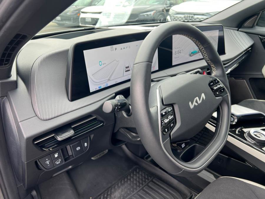 Used 2023 Kia EV6 GT-Line w/ GT-Line Suede Seat Package image 13