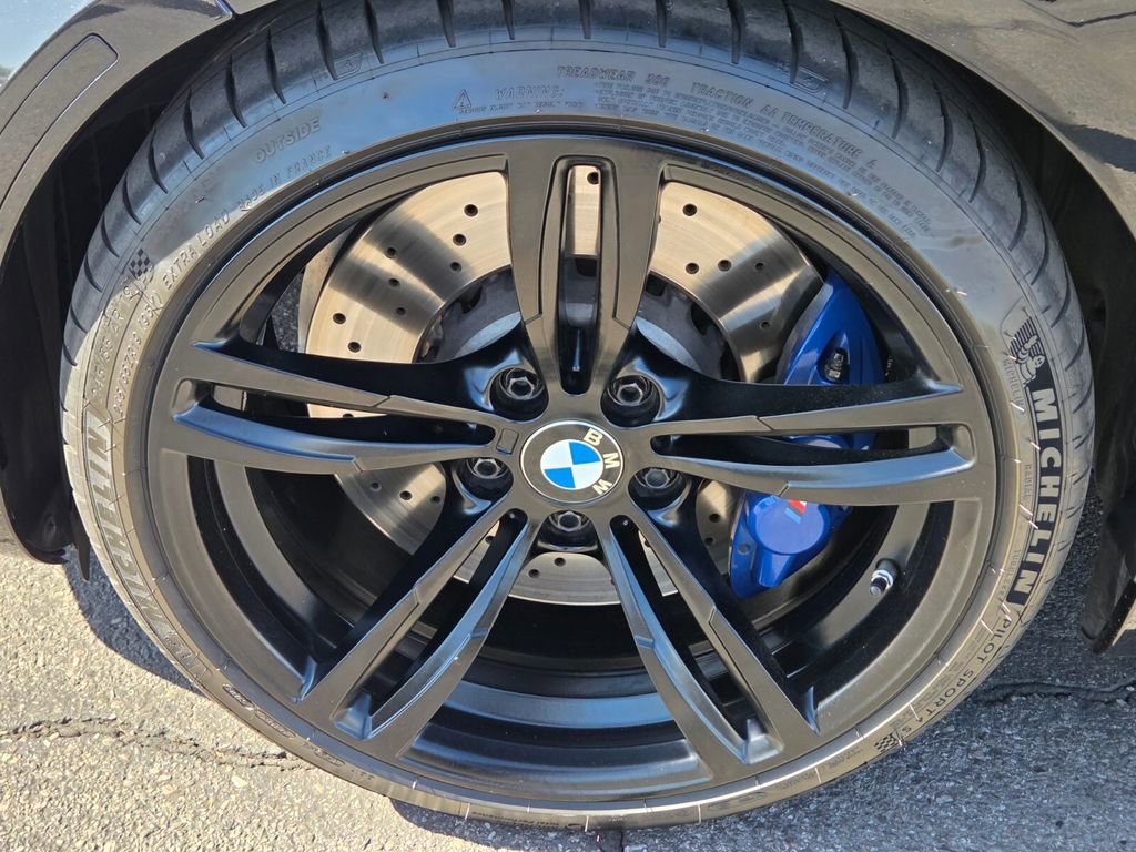 Used 2017 BMW M2 RWD image 12