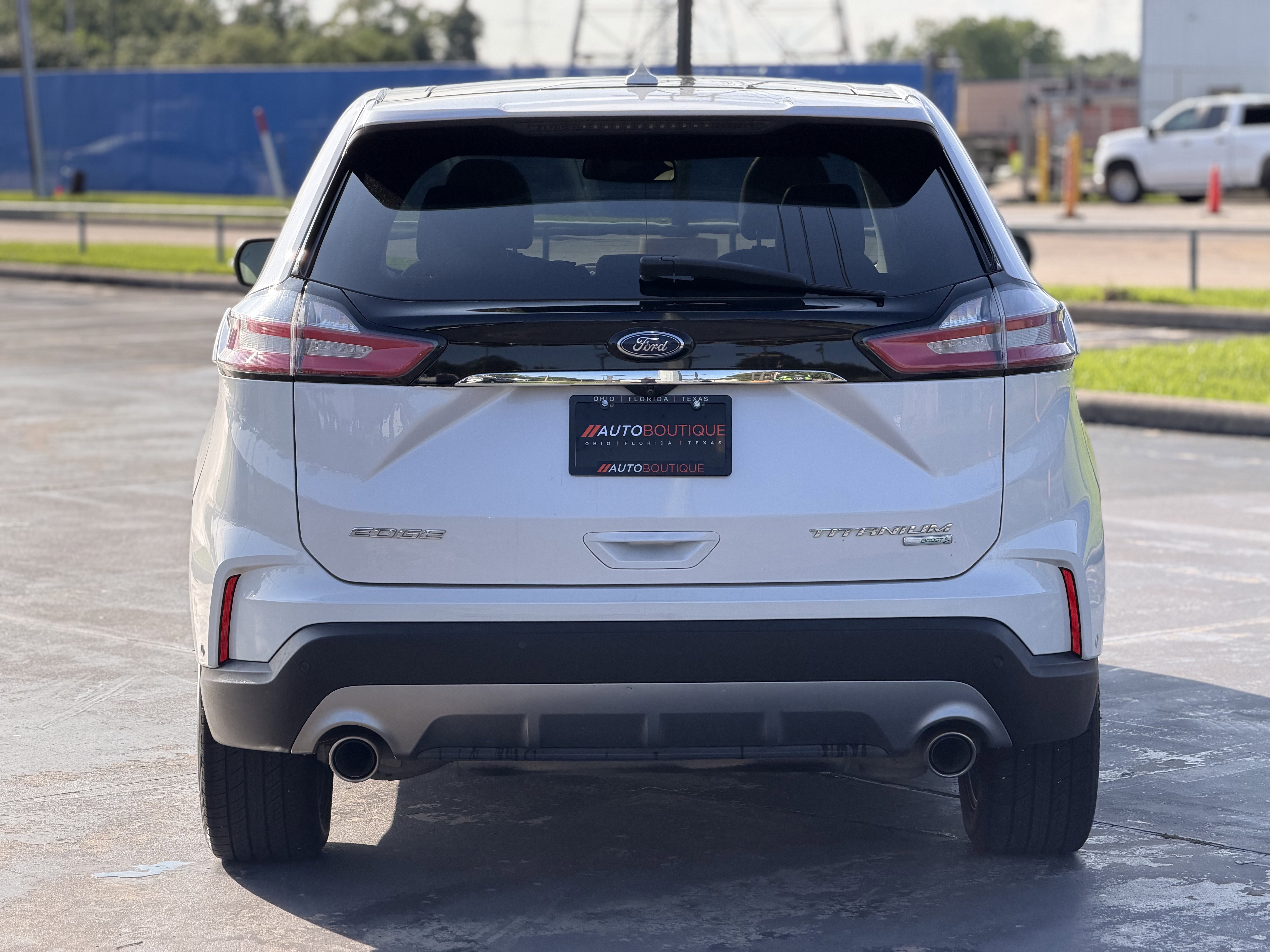 Used 2019 Ford Edge Titanium w/ Equipment Group 301A FWD image 8